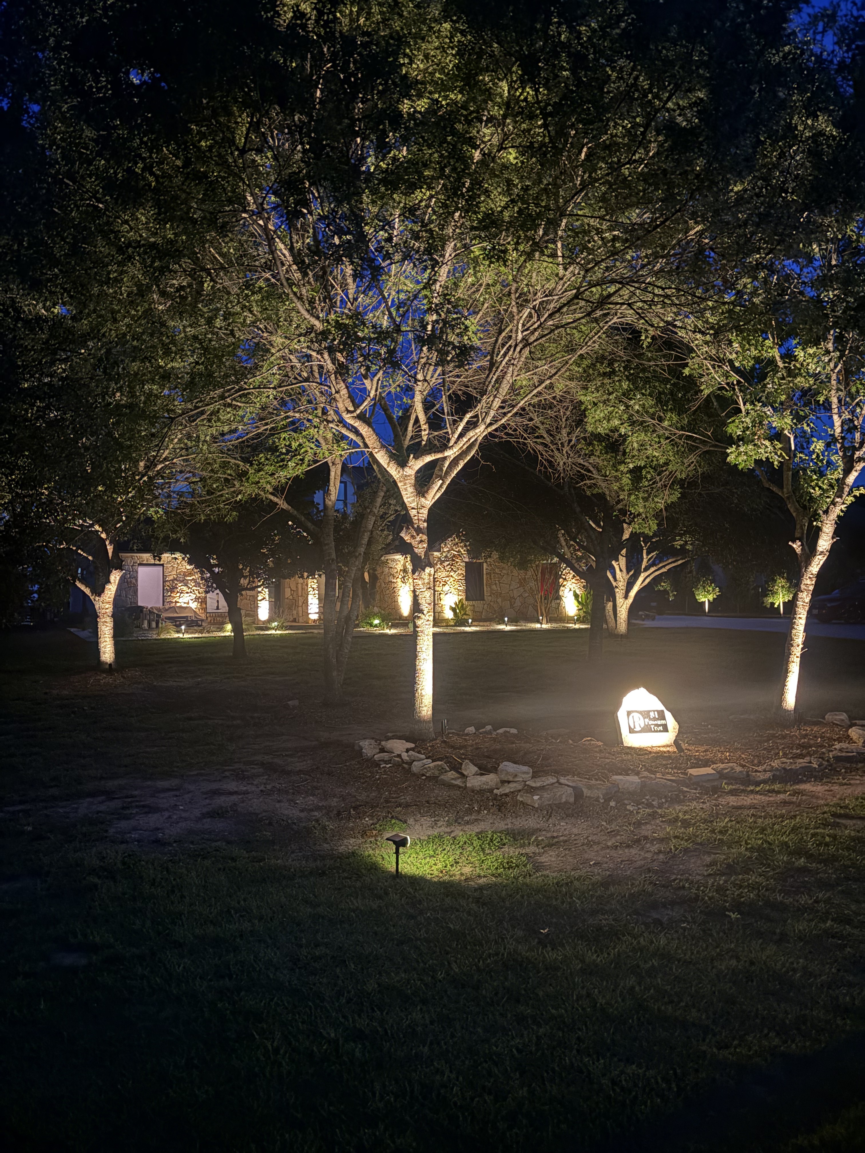 Commercial building permanent outdoor lighting Texas