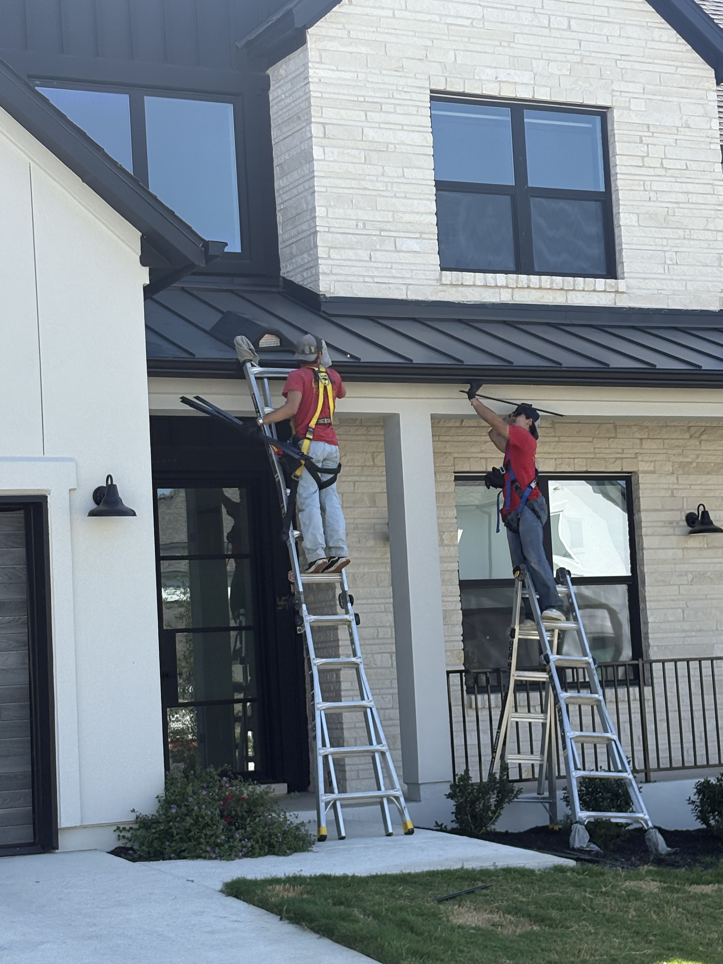 Commercial entrance permanent outdoor lighting
